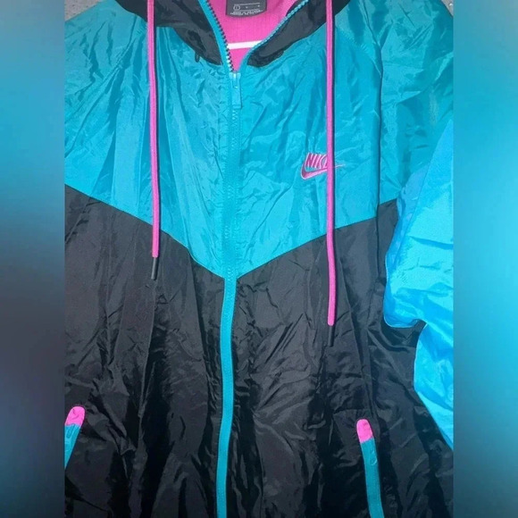 Nike Sportswear Windrunner Men's Hooded Jacket Size L - Picture 2 of 16